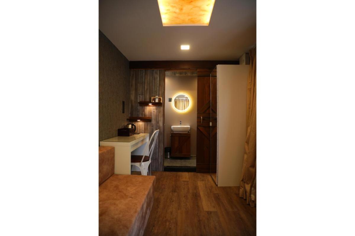 Out Of Box Living Kashid,Murud Exterior photo
